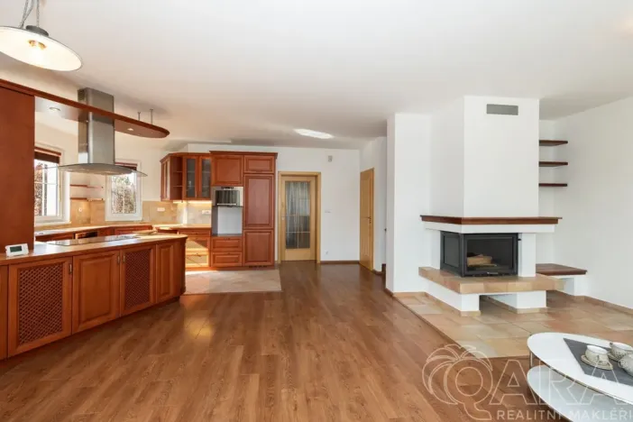 Prodej rodinného domu, Dolní Břežany, K Písnici, 136 m2