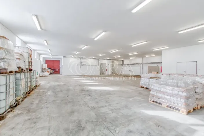 Prodej skladu, Bělotín, 1029 m2