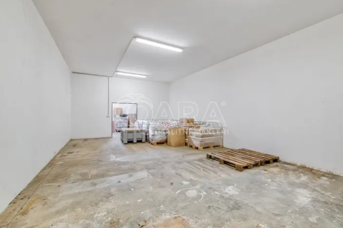 Prodej skladu, Bělotín, 1029 m2