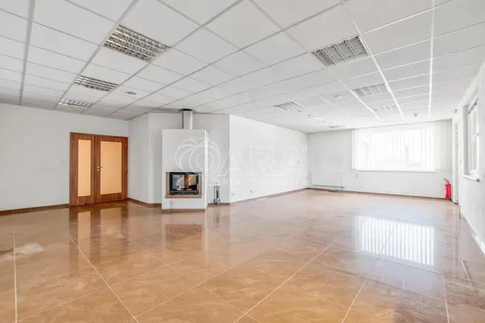 Prodej skladu, Bělotín, 1029 m2
