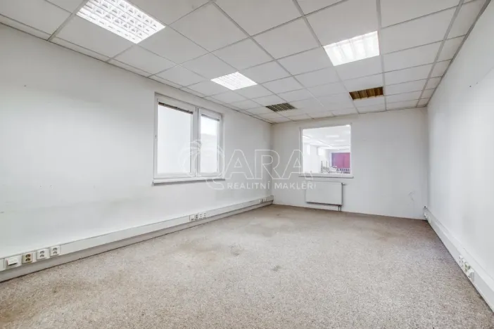 Prodej skladu, Bělotín, 1029 m2