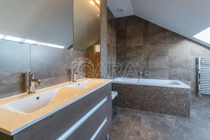 Pronájem bytu 4+kk, Praha - Staré Město, Vězeňská, 149 m2