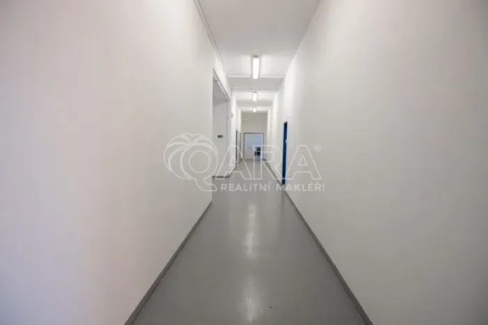 Pronájem skladu, Frenštát pod Radhoštěm, Martinská čtvrť, 484 m2