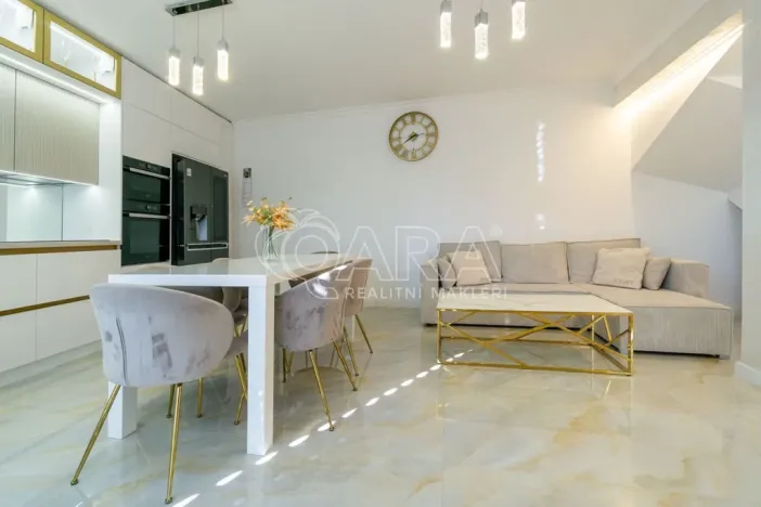 Prodej rodinného domu, Rostoklaty - Nová Ves II, 94 m2