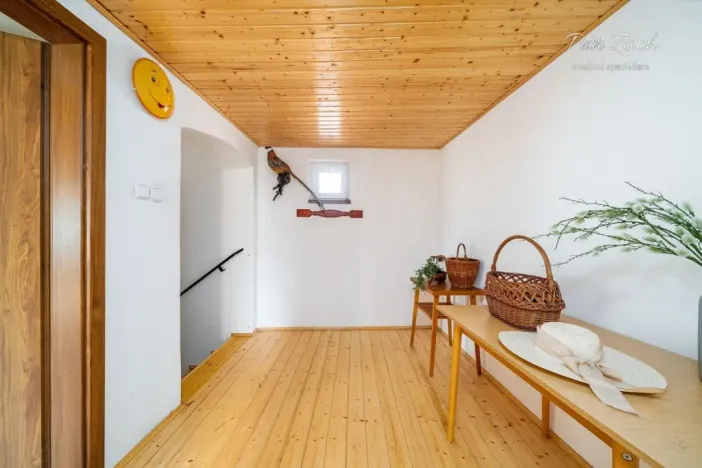 Prodej rodinného domu, Újezd - Rybníček, 290 m2