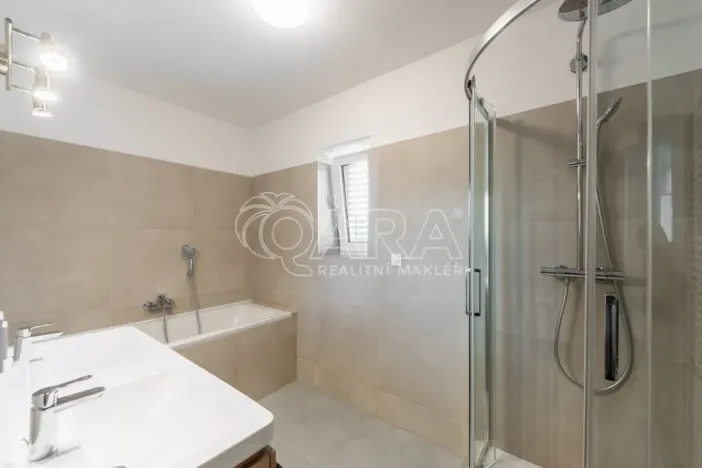 Prodej rodinného domu, Babice, Starobabická, 139 m2