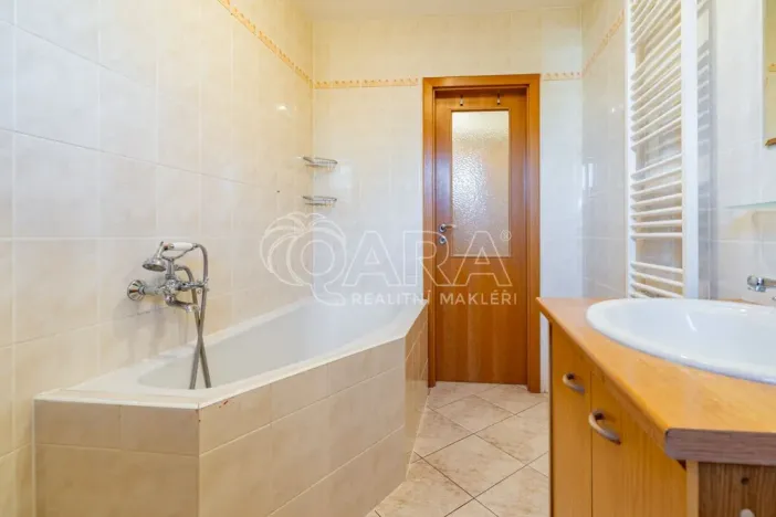 Prodej bytu 2+1, Plzeň - Doubravka, Skalní, 55 m2