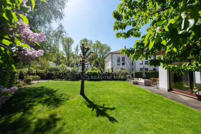 Prodej rodinného domu, Statenice, Zelená, 285 m2