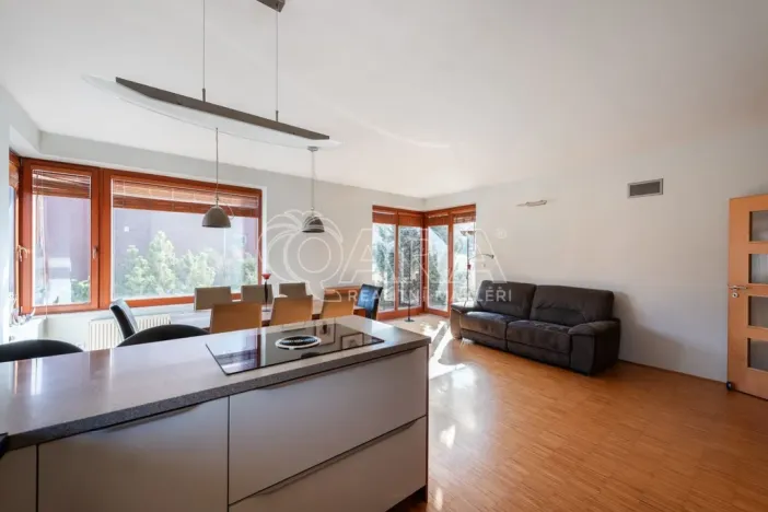 Prodej rodinného domu, Praha - Ruzyně, Manská zahrada, 292 m2