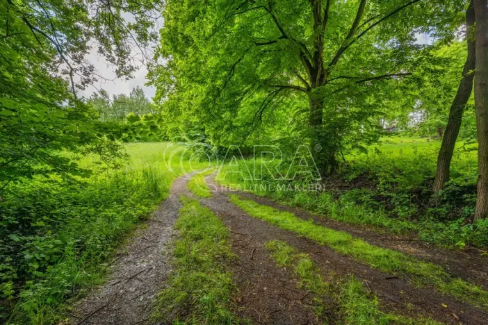 Prodej pozemku pro bydlení, Hrubá Skála, 5519 m2