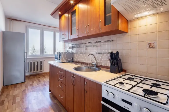 Pronájem bytu 3+1, Praha - Hostivař, Bělinského, 84 m2