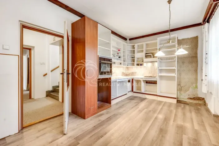 Prodej rodinného domu, Průhonice, Školní, 200 m2