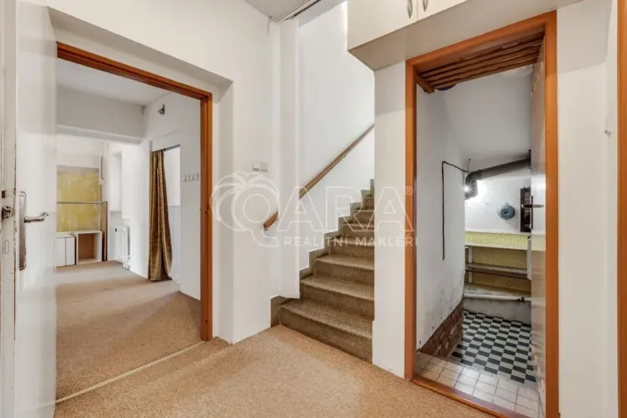 Prodej rodinného domu, Průhonice, Školní, 200 m2