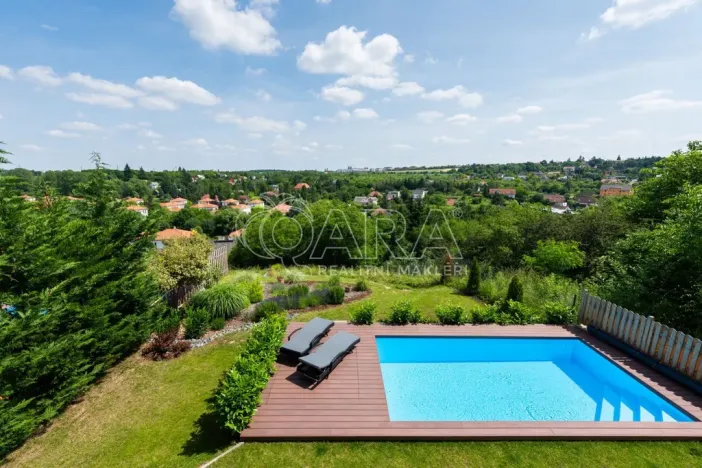 Prodej rodinného domu, Statenice, Nad Vinicí, 219 m2