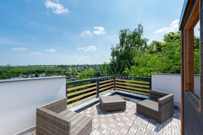 Prodej rodinného domu, Statenice, Nad Vinicí, 219 m2