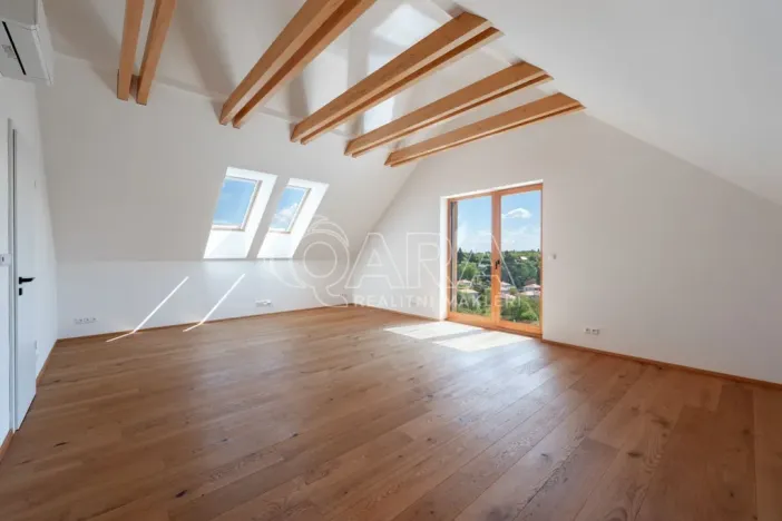 Prodej rodinného domu, Statenice, Nad Vinicí, 270 m2