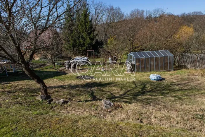 Prodej pozemku pro bydlení, Votice, 333 m2