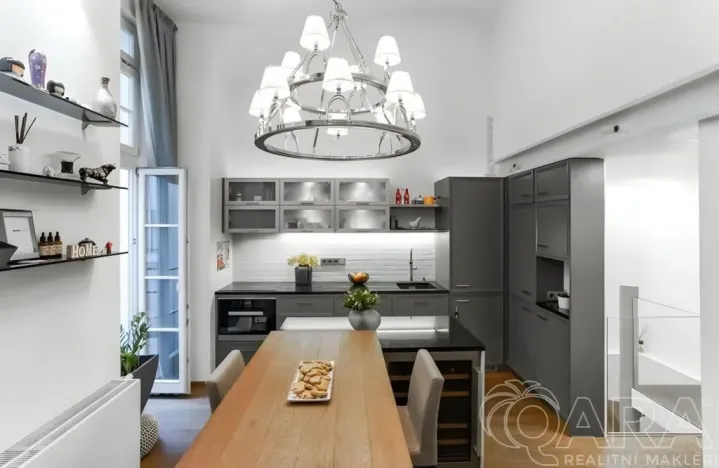 Prodej bytu 2+1, Praha - Nové Město, Soukenická, 62 m2