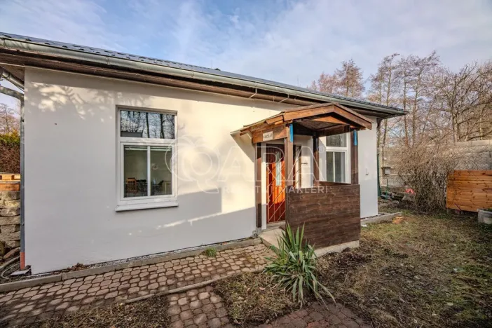 Pronájem skladu, Vestec, Vestecká, 252 m2