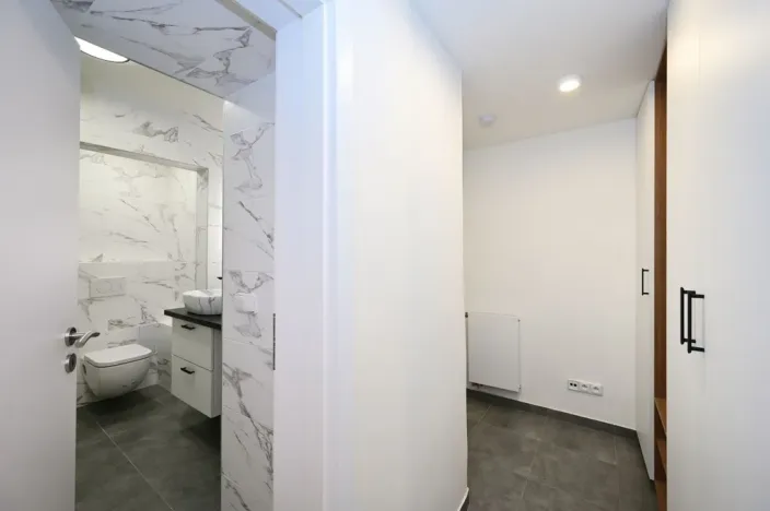 Pronájem bytu 2+kk, Praha - Košíře, Holečkova, 44 m2