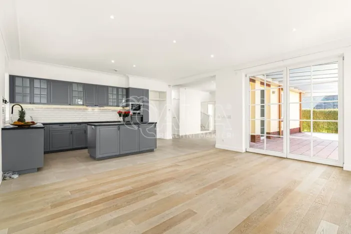 Prodej rodinného domu, Dobřejovice, Nad Mlýnským Rybníkem, 222 m2