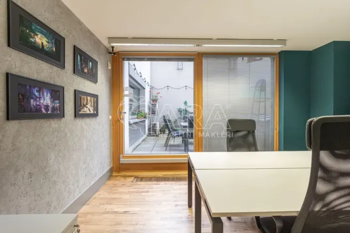 Prodej kanceláře, Praha - Žižkov, Havlíčkovo náměstí, 347 m2