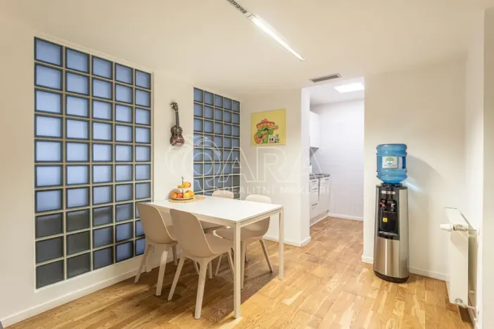 Prodej kanceláře, Praha - Žižkov, Havlíčkovo náměstí, 347 m2