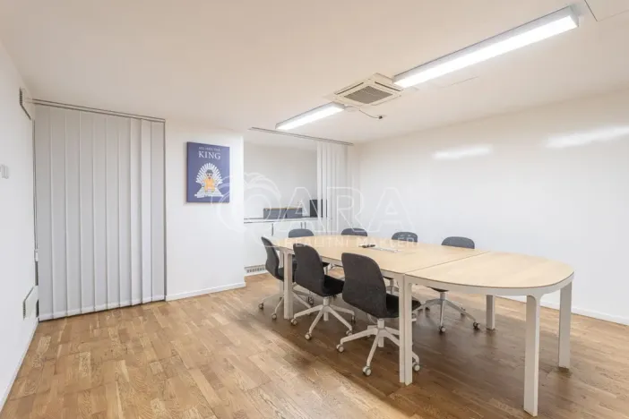 Prodej kanceláře, Praha - Žižkov, Havlíčkovo náměstí, 347 m2