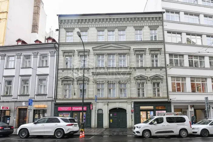 Pronájem bytu 3+1, Praha - Nové Město, Spálená, 127 m2