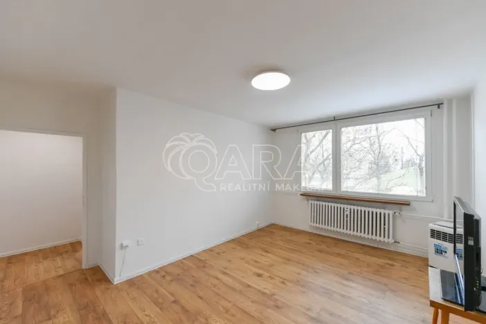 Pronájem bytu 2+kk, Praha - Bohnice, Radomská, 44 m2