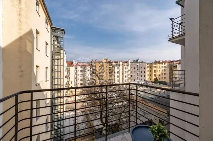 Prodej bytu 3+kk, Praha - Vinohrady, Laubova, 76 m2