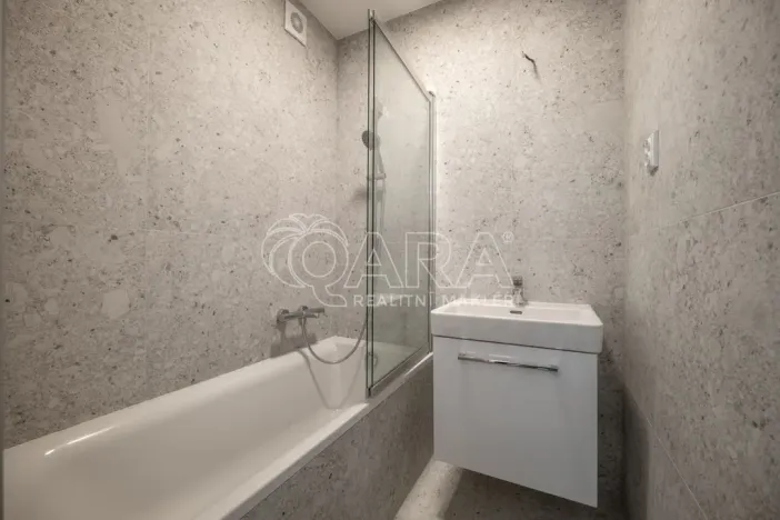 Prodej bytu 4+kk, Praha - Žižkov, U kněžské louky, 81 m2