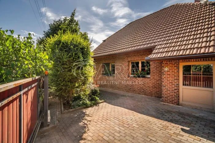 Prodej rodinného domu, Zdiby - Brnky, Sedlecká cesta, 199 m2