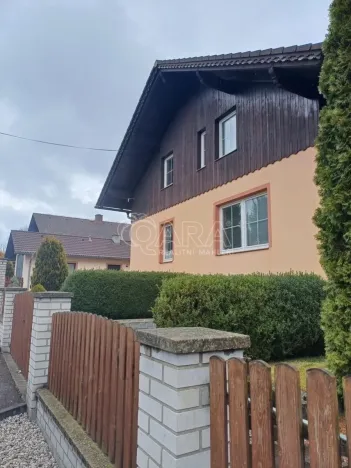 Prodej rodinného domu, Věšín, 264 m2