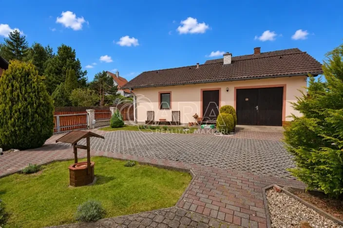Prodej rodinného domu, Věšín, 264 m2