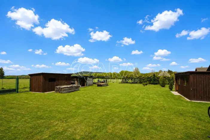 Prodej rodinného domu, Věšín, 264 m2