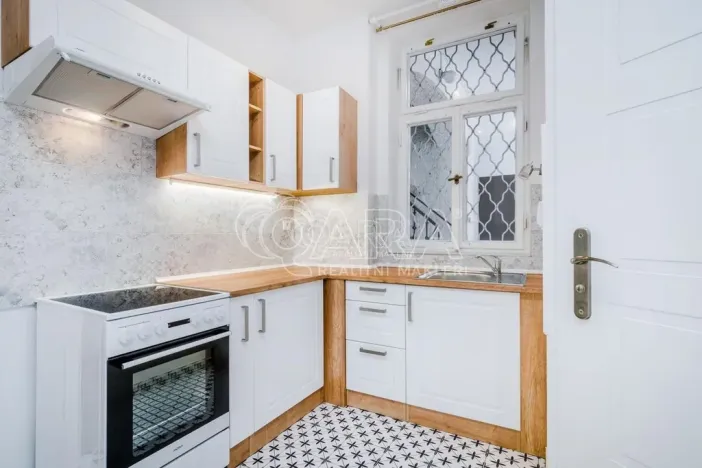 Pronájem bytu 3+1, Praha - Žižkov, Dalimilova, 82 m2