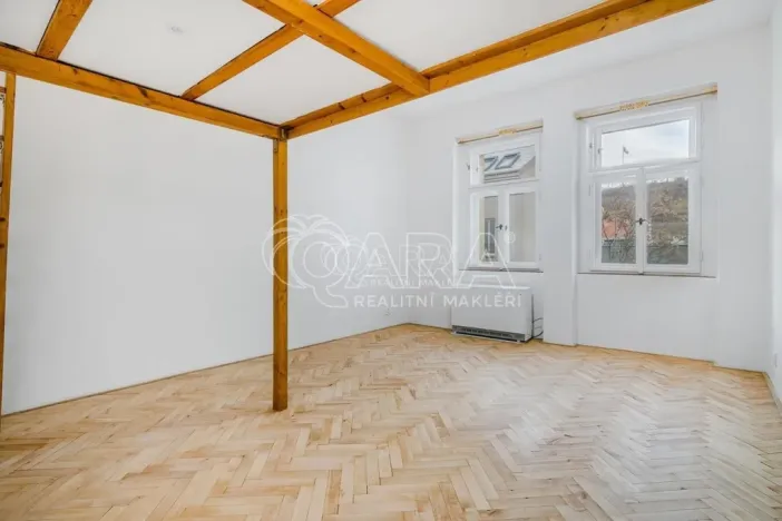 Pronájem bytu 3+1, Praha - Žižkov, Dalimilova, 82 m2