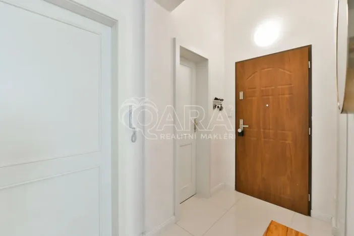 Pronájem bytu 3+kk, Praha - Žižkov, Jeronýmova, 66 m2