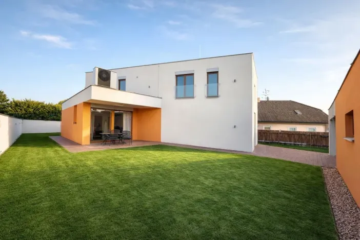 Prodej rodinného domu, Troubsko, Sadová, 277 m2