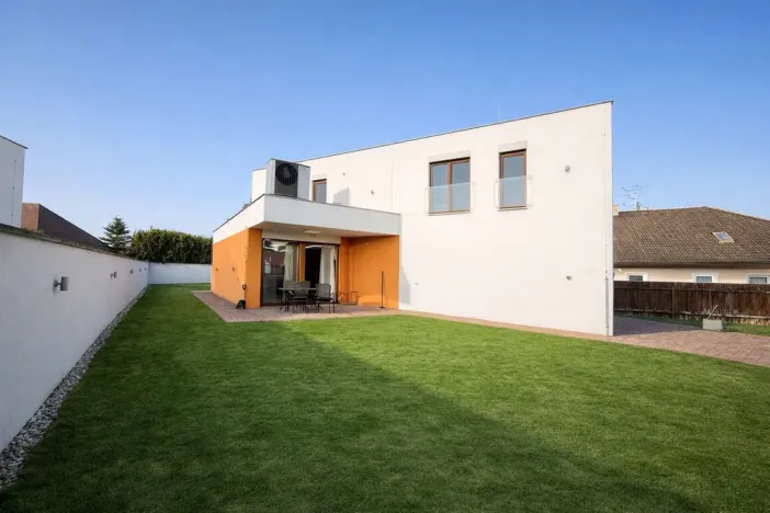 Prodej rodinného domu, Troubsko, Sadová, 277 m2