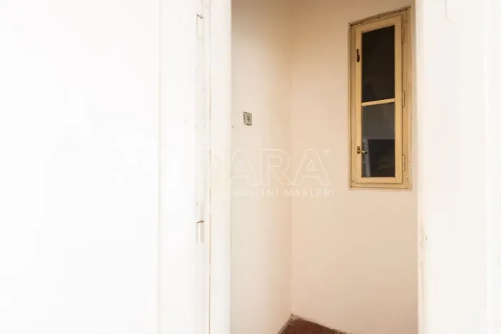 Prodej bytu 4+kk, Praha - Karlín, Pobřežní, 99 m2