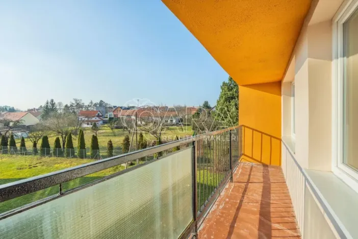 Prodej bytu 3+1, Netvořice, Sídliště II., 73 m2