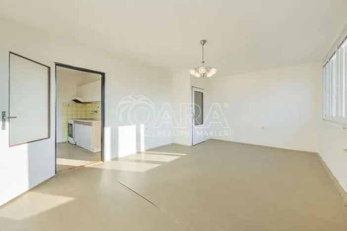 Prodej bytu 3+1, Netvořice, Sídliště II., 73 m2