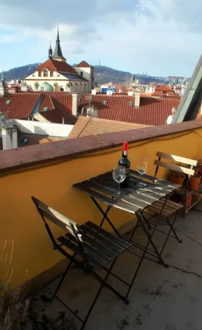 Pronájem bytu 1+1, Praha - Staré Město, Melantrichova, 34 m2