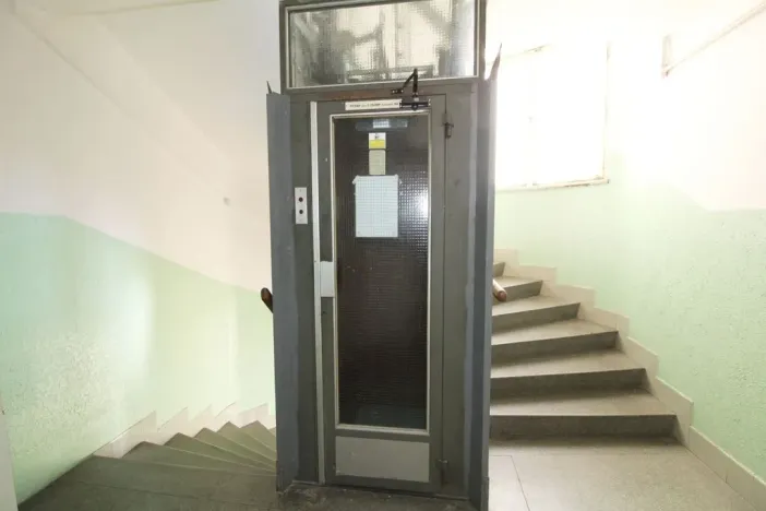 Pronájem bytu 1+1, Praha - Staré Město, Melantrichova, 34 m2