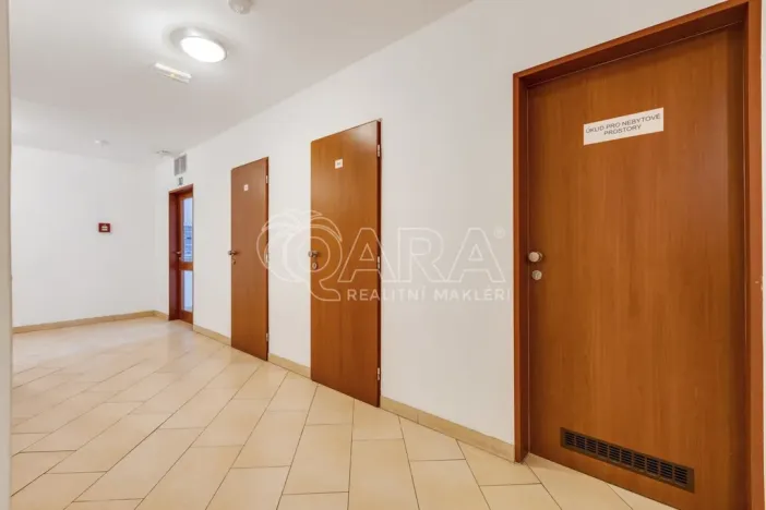 Prodej bytu 1+kk, Praha - Hlubočepy, Geologická, 48 m2