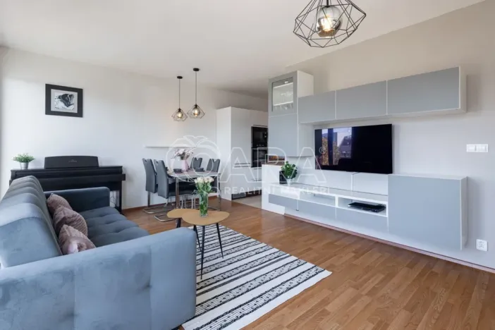 Prodej bytu 2+kk, Praha - Pitkovice, Májovková, 67 m2