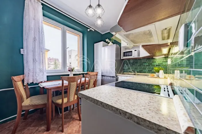 Prodej bytu 2+1, Unhošť, Komenského, 52 m2