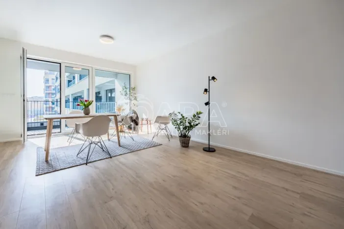Pronájem bytu 1+kk, Praha - Hloubětín, Poděbradská, 39 m2